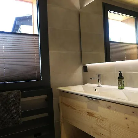 Apartment Luxueux Aux Gets Avec Jacuzzi, Proche Des Pistes Et Du Centre, Ideal Familles Et Groupes - Fr-1-671-122 *