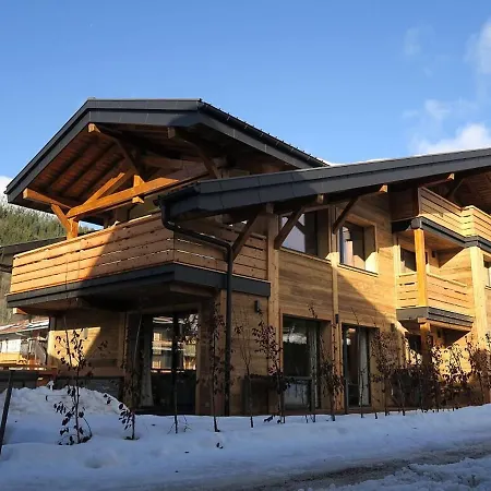 Apartment Luxueux Aux Gets Avec Jacuzzi, Proche Des Pistes Et Du Centre, Ideal Familles Et Groupes - Fr-1-671-122