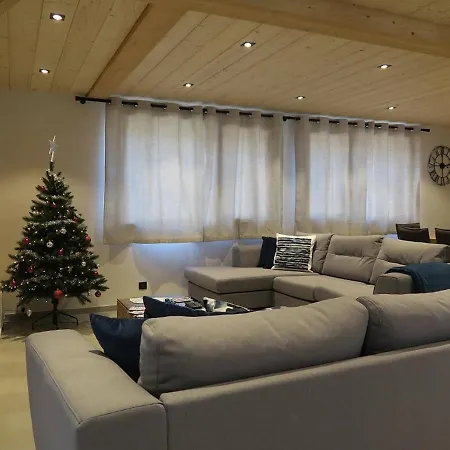 Apartment Luxueux Aux Gets Avec Jacuzzi, Proche Des Pistes Et Du Centre, Ideal Familles Et Groupes - Fr-1-671-122 Les Gets